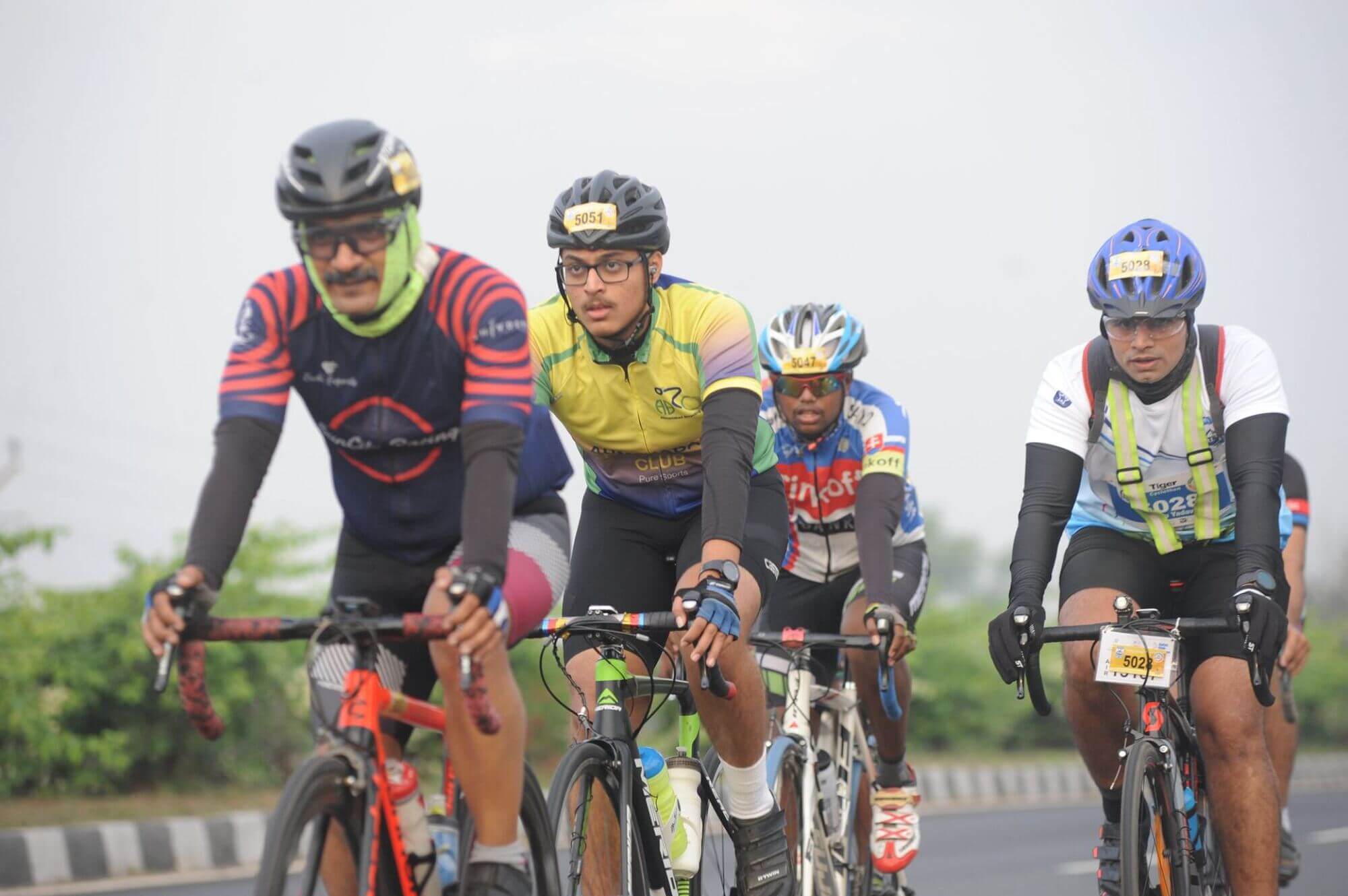 Cyclists racing as promotion for the Race Across India